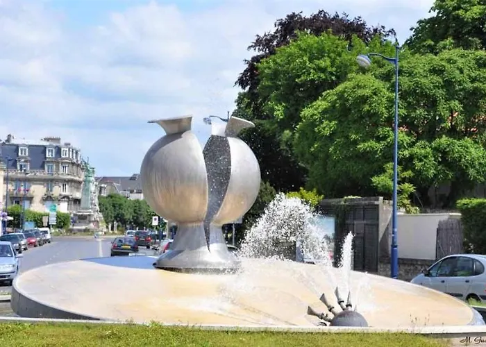 Rive Gauche * Cuffies